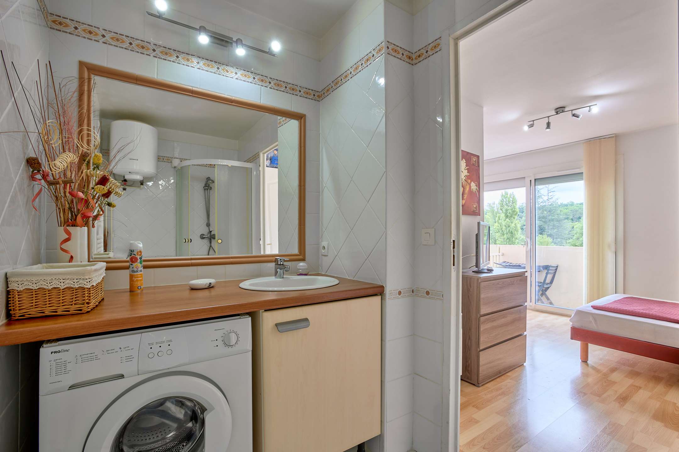 studio pour 2 personnes, à deux pas du Lac de lUby  Photo du bien 10