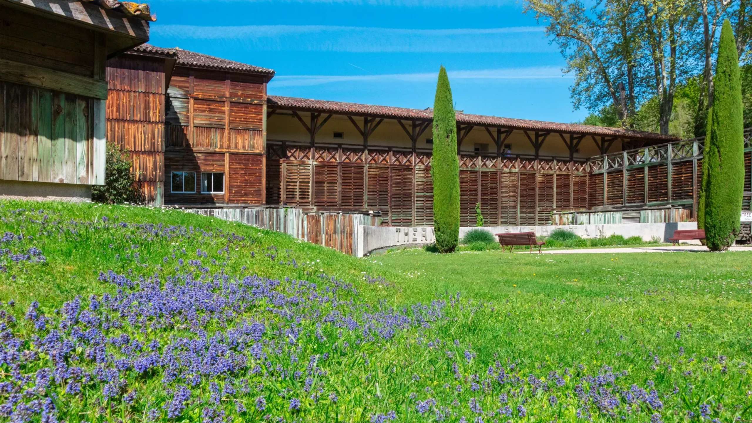 Studio 2 personnes - Résidence Les Bains Proche des Thermes Photo du bien 12